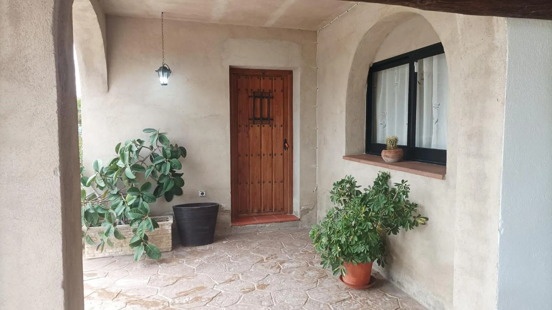 Masia Rural Can Ribes 델테브레